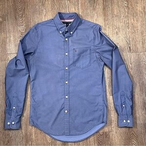 Tommy Hilfiger Custom Fit Oxford Shirt Blue on Blue Long Sleeve Button Down | XS